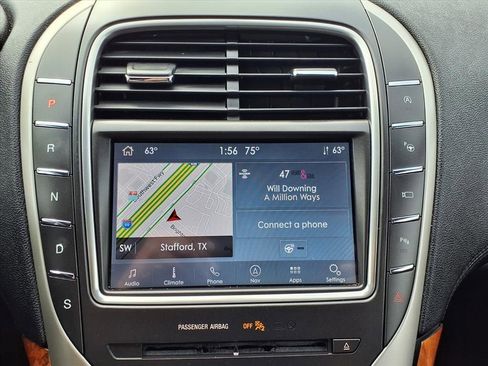 Used 2020 Lincoln Nautilus Reserve w/ Equipment Group 201A image 19