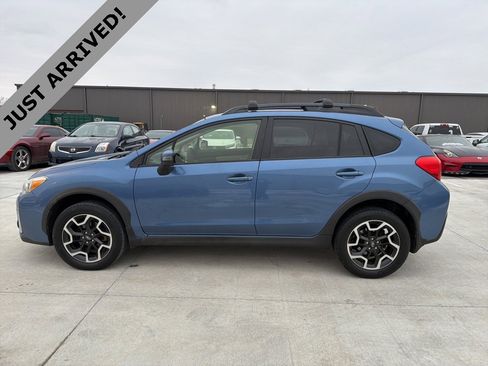 Used 2016 Subaru Crosstrek 2.0i Limited w/ Popular Package #1 image 8