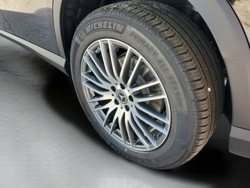 Certified 2026 Mercedes-Benz GLC 300 image 30