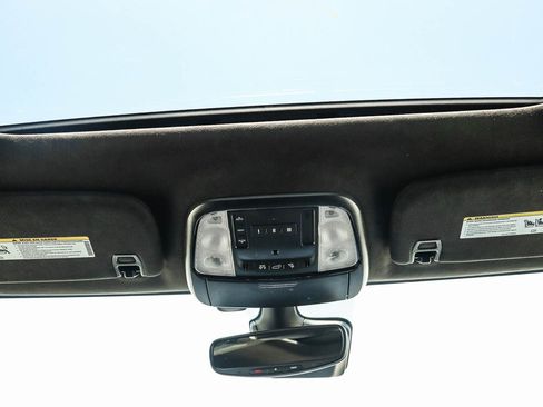 Used 2025 Dodge Durango R/T AWD/4WD image 13
