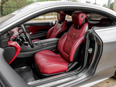 Used 2017 Mercedes-Benz S 550 4MATIC Coupe w/ Premium 1 Package image 29