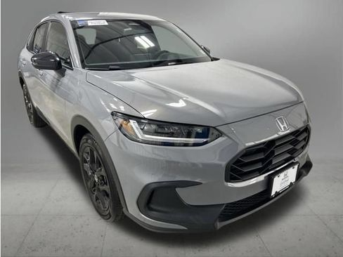 Certified 2024 Honda HR-V Sport image 9