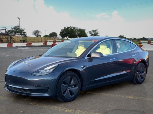 Used 2019 Tesla Model 3 Long Range AWD/4WD image 5