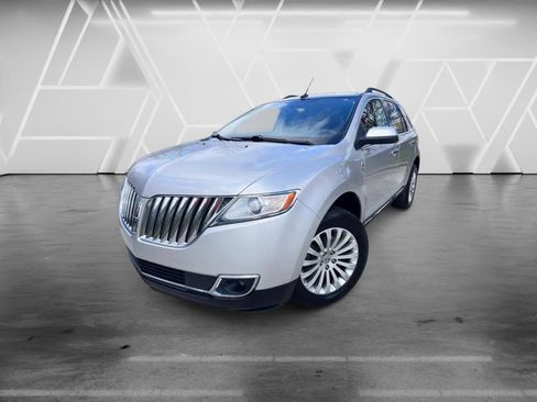 Used 2017 Lincoln MKC Reserve w/ Lincoln MKC Climate Package FWD image 1
