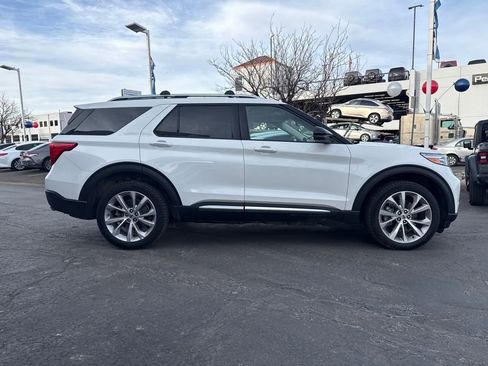 Certified 2023 Ford Explorer Platinum w/ Technology Package image 8