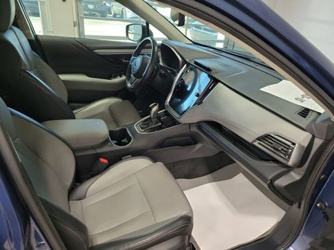 Used 2021 Subaru Outback Limited w/ Popular Package #2 image 17