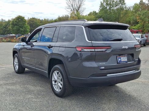 Used 2024 Jeep Grand Cherokee L Laredo w/ Luxury Tech Group I image 8