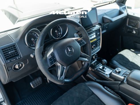 Used 2017 Mercedes-Benz G 550 Squared image 13