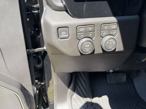 New 2026 Chevrolet Silverado 2500 LTZ w/ LTZ Plus Package AWD/4WD image 21