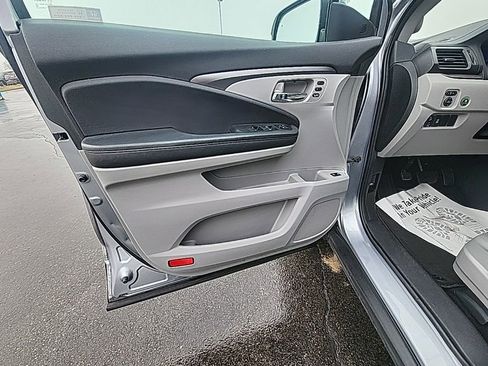 Used 2022 Honda Pilot Special Edition image 13