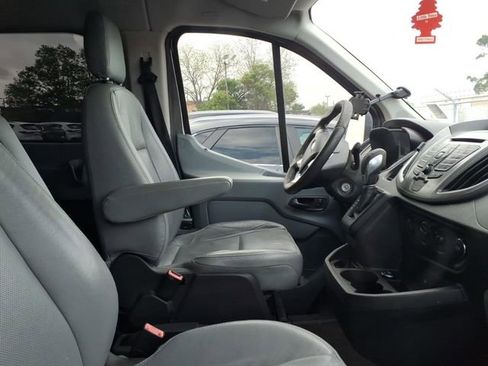 Used 2015 Ford Transit 150 XLT RWD image 7