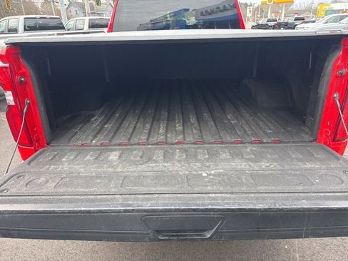 Used 2020 Chevrolet Silverado 2500 Custom w/ Custom Value Package image 19