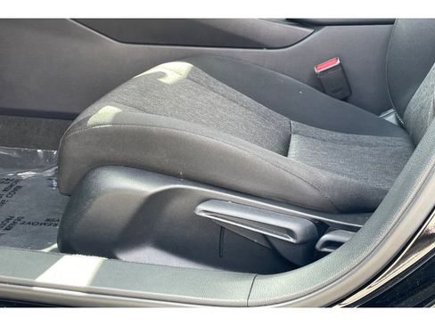 Used 2024 Honda Accord LX image 11
