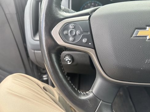Used 2022 Chevrolet Colorado Z71 image 18