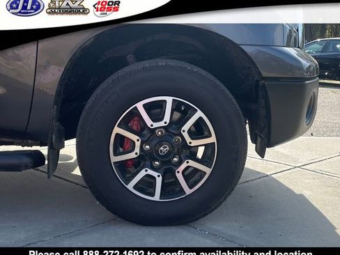 Used 2012 Toyota Tundra 4x4 Double Cab w/ Tow Pkg image 9