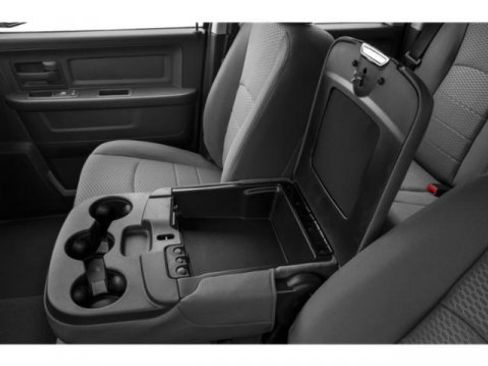 Used 2019 RAM 1500 Express w/ Express Value Package RWD image 18