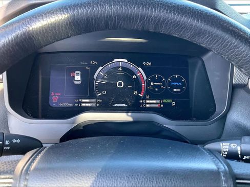 Used 2023 Toyota Sequoia Limited image 23