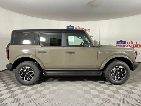New 2026 Ford Bronco Outer Banks AWD/4WD image 2