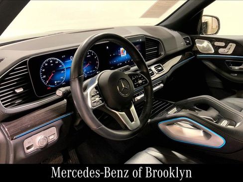 Certified 2022 Mercedes-Benz GLS 450 4MATIC image 19