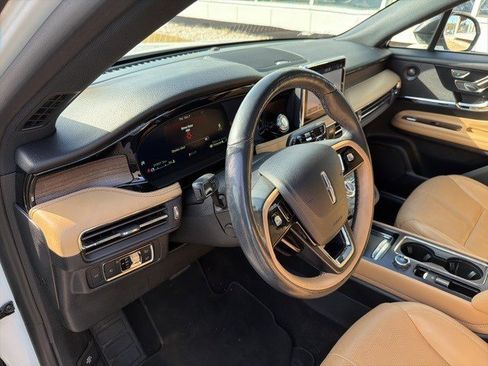 Used 2021 Lincoln Corsair Reserve w/ Elements Package image 13