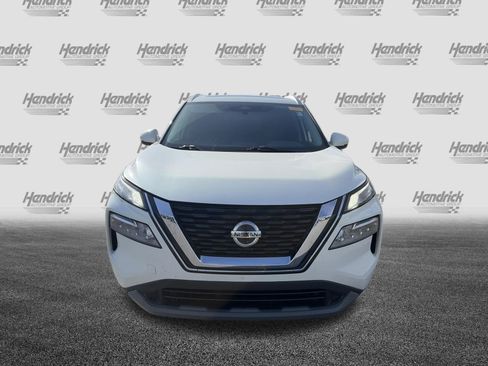 Used 2021 Nissan Rogue SV w/ Premium Package FWD image 3