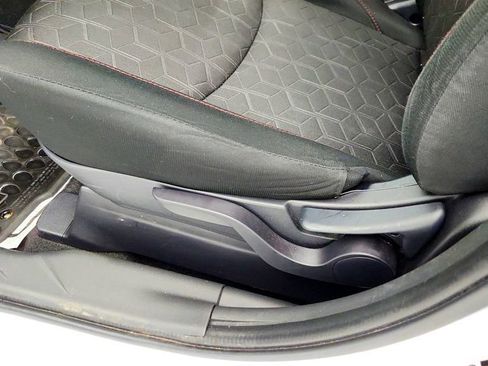 Used 2024 Mitsubishi Outlander Sport LE image 10