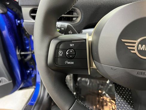 Certified 2025 MINI Cooper S image 14