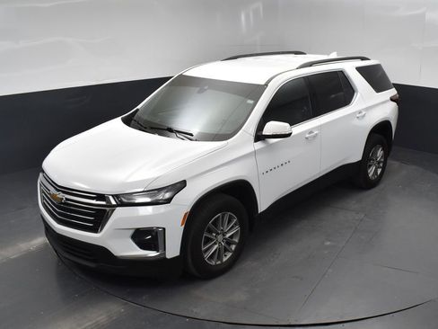 Used 2023 Chevrolet Traverse LT w/ LPO, Cargo Package AWD/4WD image 13