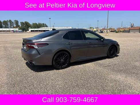 Used 2021 Toyota Camry XSE FWD image 4