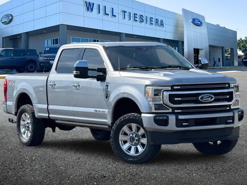 Certified 2021 Ford F250 Platinum w/ FX4 Off-Road Package image 2