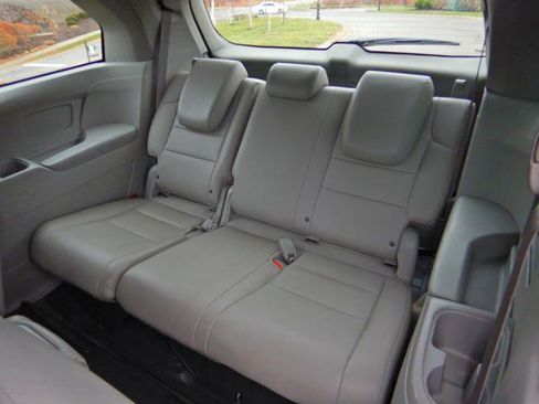 Used 2015 Honda Odyssey EX-L image 14