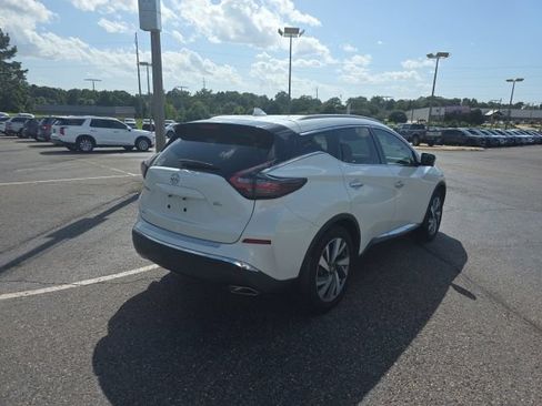 Used 2019 Nissan Murano SL w/ SL Technology Package FWD image 3