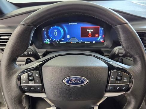 Used 2024 Ford Explorer ST w/ Equipment Group 401A AWD/4WD image 25