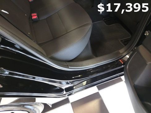 Used 2024 Nissan Sentra S image 39