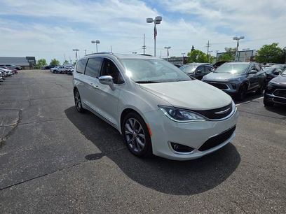 Used 2020 Chrysler Pacifica Limited