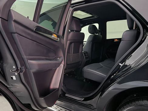 Used 2019 Mercedes-Benz GLE 400 GLE400 4MATIC w/ Premium 1 Package image 21