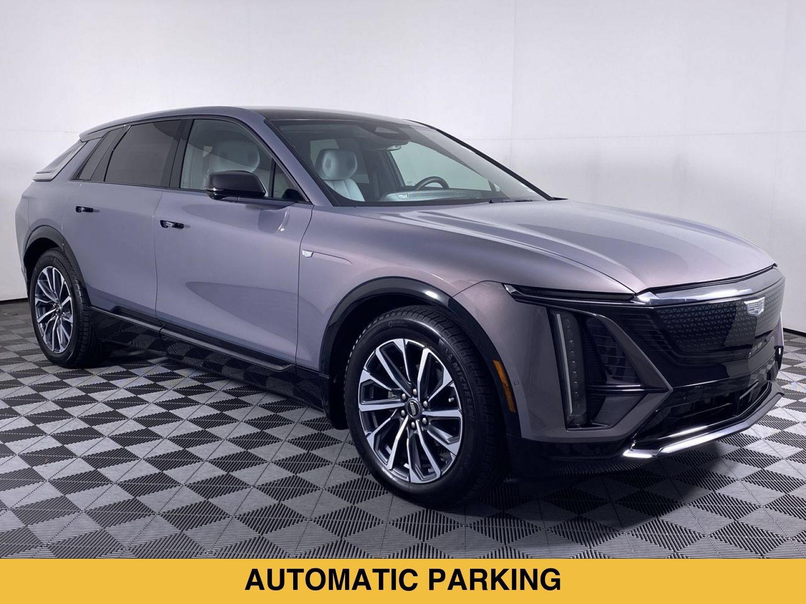Used 2024 Cadillac Lyriq Sport w/ LPO, Floor Liner Package AWD/4WD image 21