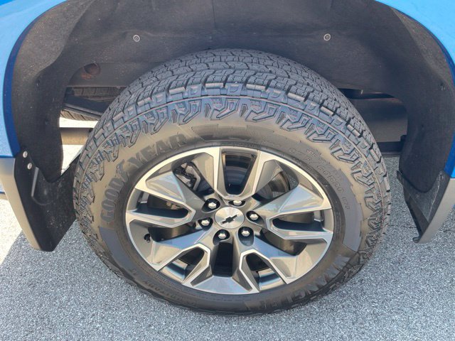 Used 2023 Chevrolet Silverado 1500 RST AWD/4WD image 26