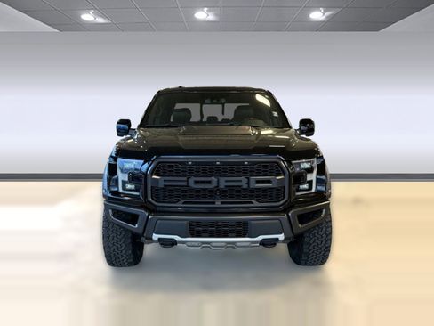 Certified 2017 Ford F150 Raptor w/ Equipment Group 802A Luxury image 6