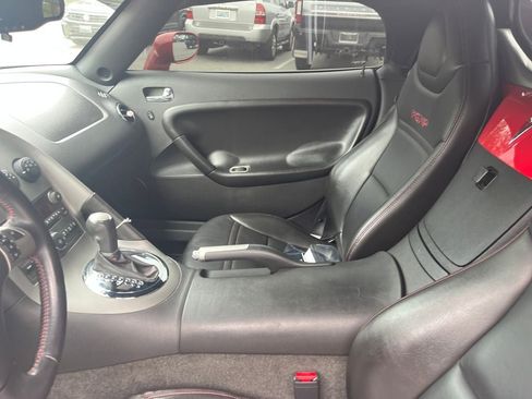 Used 2008 Pontiac Solstice GXP w/ Premium Package RWD image 28