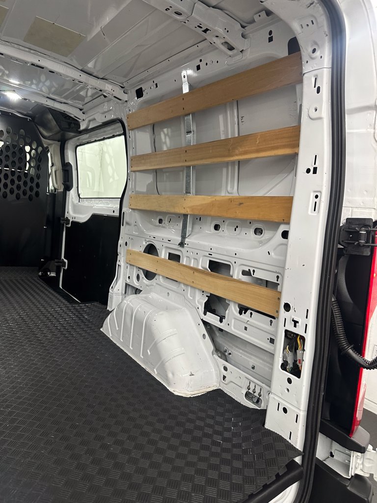 Used 2025 Ford Transit 250 Low Roof w/ Exterior Upgrade Package RWD image 23