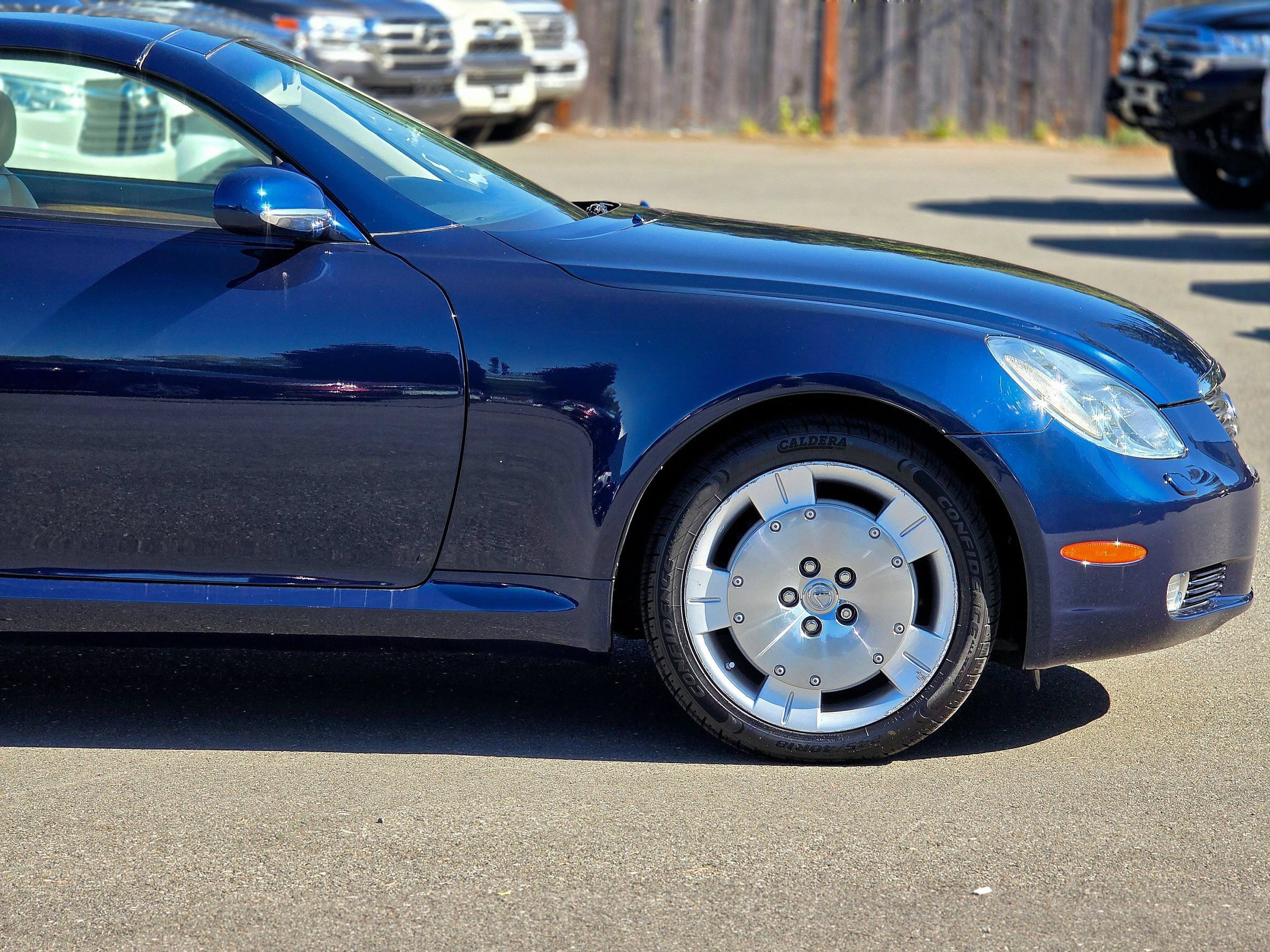 Used 2005 Lexus SC 430 Convertible RWD image 17