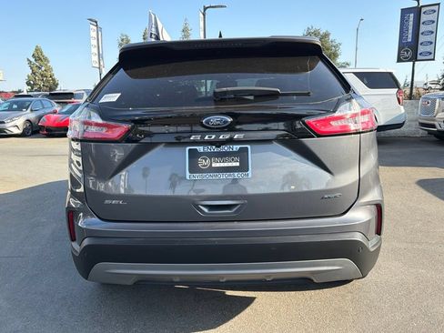 Used 2022 Ford Edge SEL AWD/4WD image 11