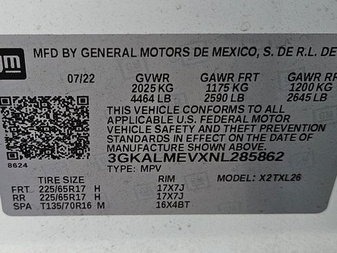 Used 2022 GMC Terrain SLE w/ Driver Convenience Package FWD image 15