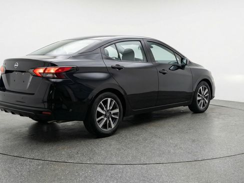 Used 2025 Nissan Versa SV FWD image 9