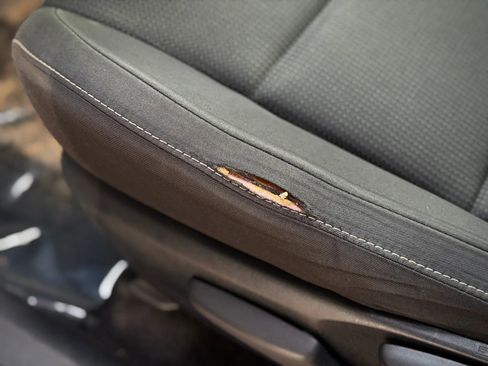 Used 2018 Toyota RAV4 XLE image 9