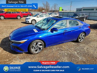 Used 2025 Hyundai Elantra Limited
