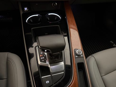 Certified 2023 Audi A4 2.0T Premium w/ Convenience Package image 19