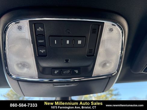 Used 2019 Dodge Durango R/T w/ Blacktop Package image 24