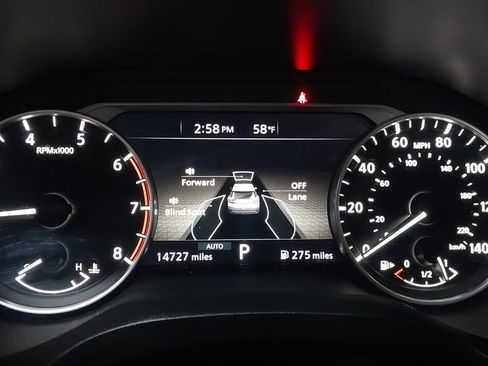 Used 2023 Nissan Rogue SV image 22